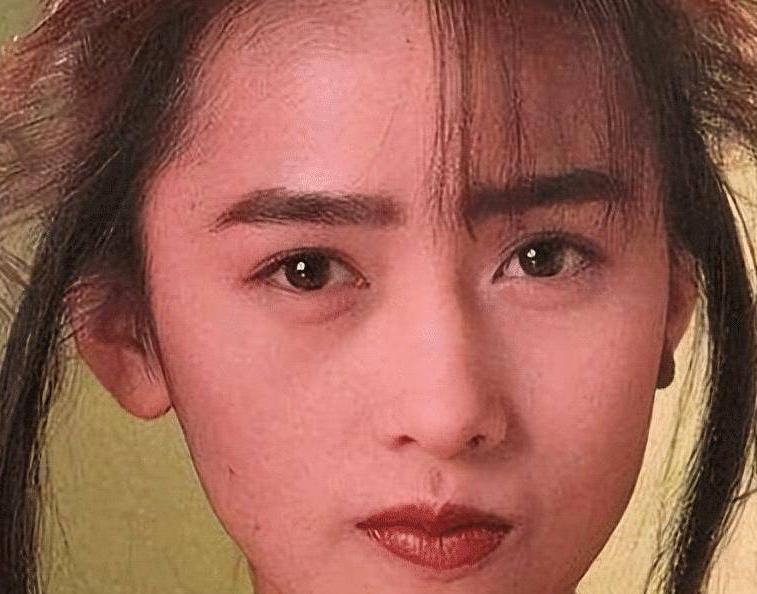 出轨女人会真心回归家庭吗_出轨女人的表现和心理_女人出轨