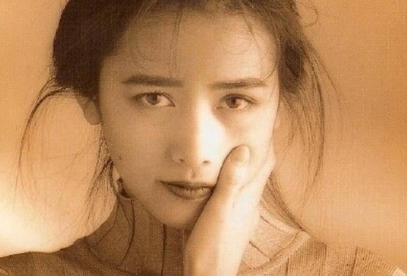 女人出轨_出轨女人的表现和心理_出轨女人会真心回归家庭吗